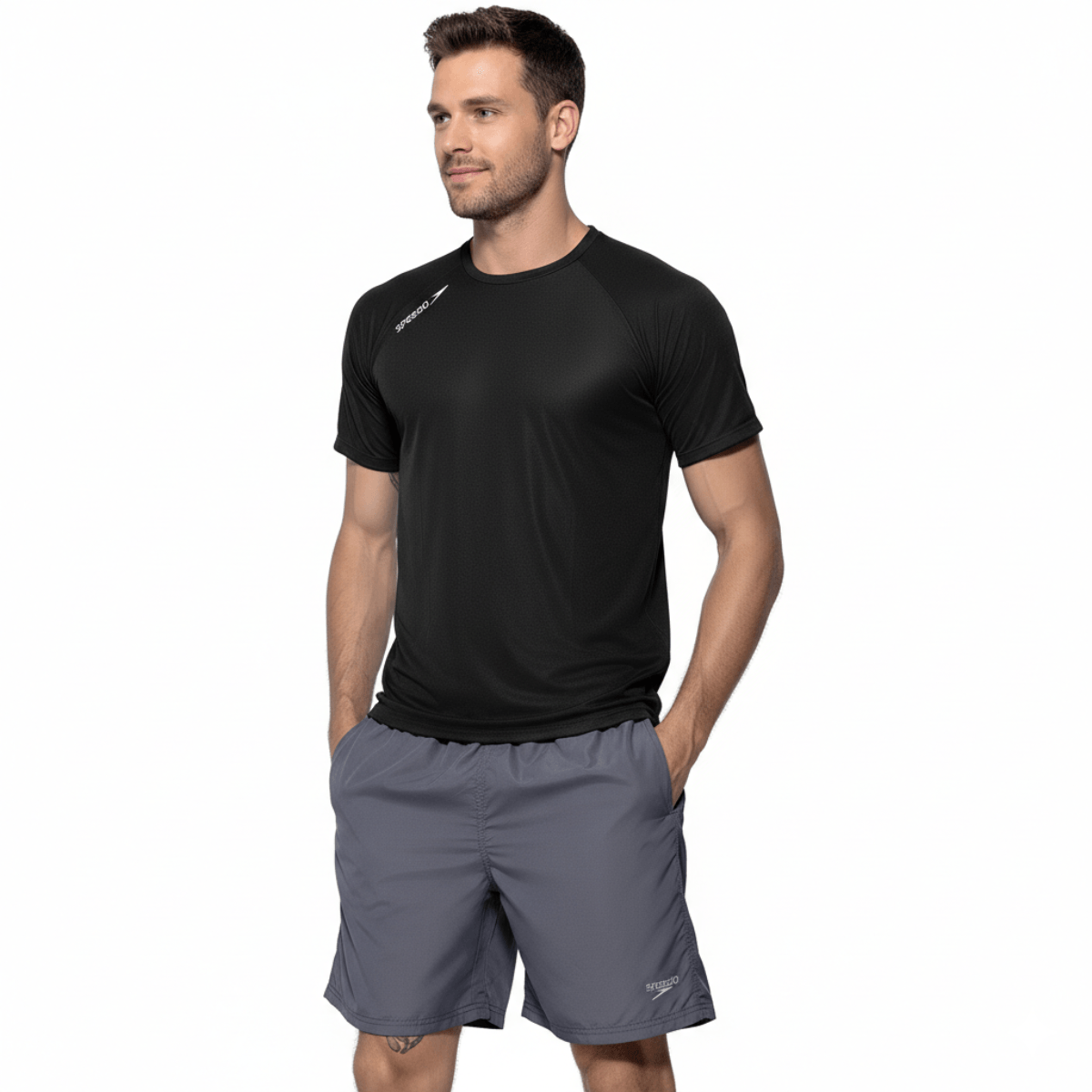 Camiseta Raglan Essential - PRETO