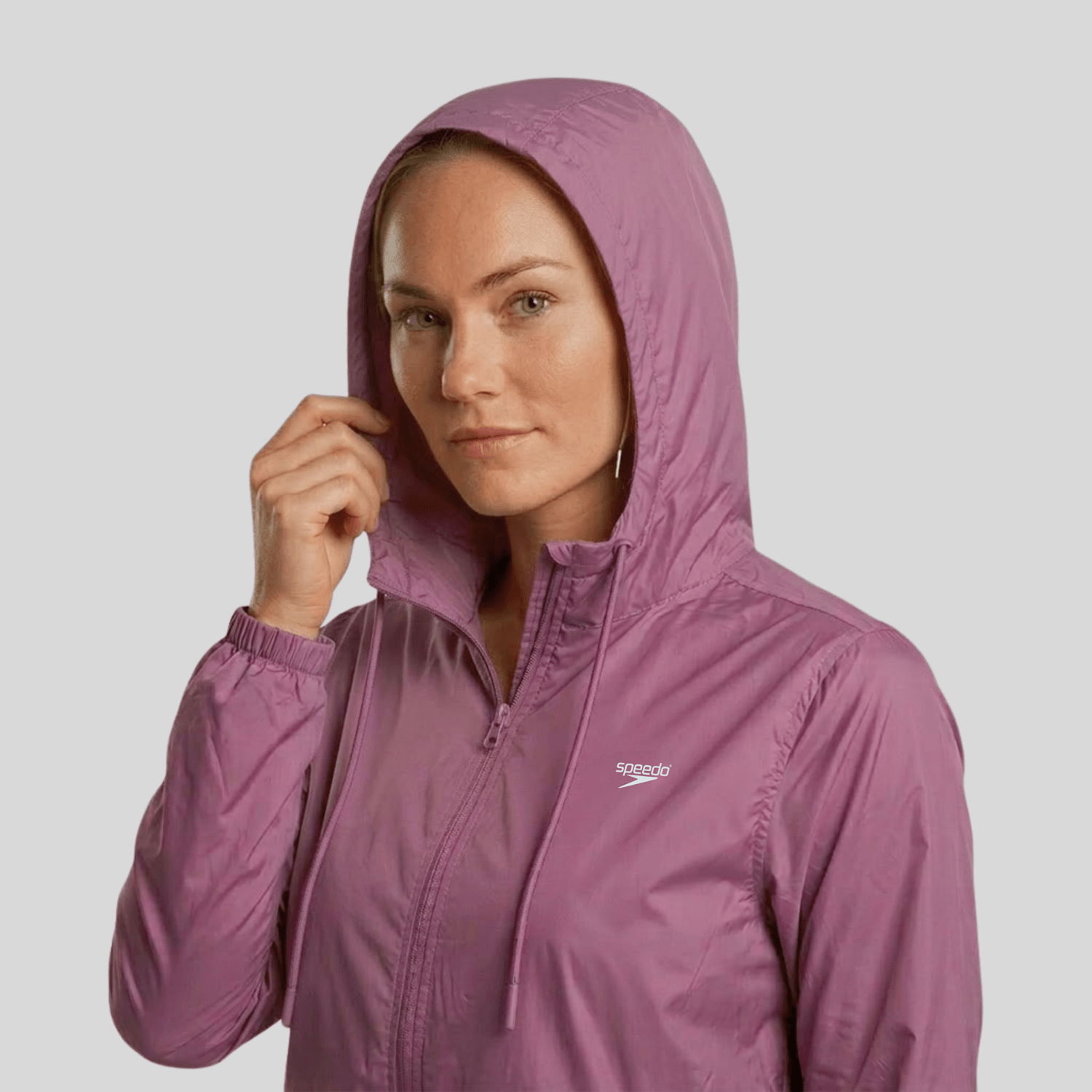 109339_908_6_3-JAQUETA-FEMININA-CORTA-VENTO-ESSENTIAL-ROUGE